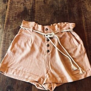 NWOT FAVLUX Shorts Paper-back Linen